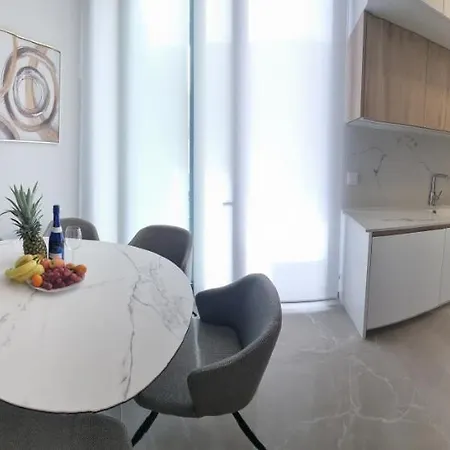 Modern And Cosy Close To The 公寓 托雷维耶哈