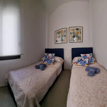 Modern And Cosy Close To The 公寓 *