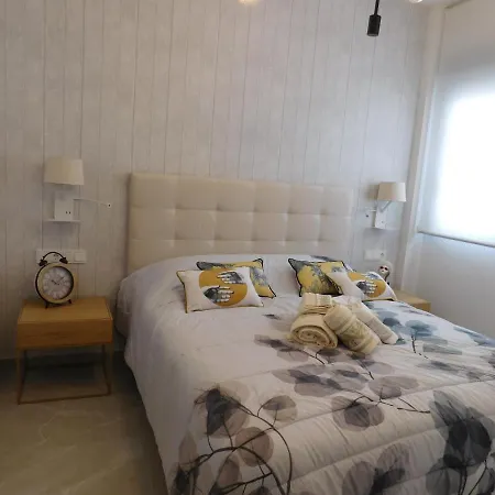 Modern And Cosy Close To The 公寓