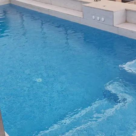 公寓 Modern And Cosy Close To The 托雷维耶哈