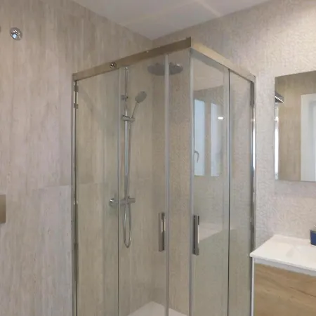 公寓 Modern And Cosy Close To The 托雷维耶哈